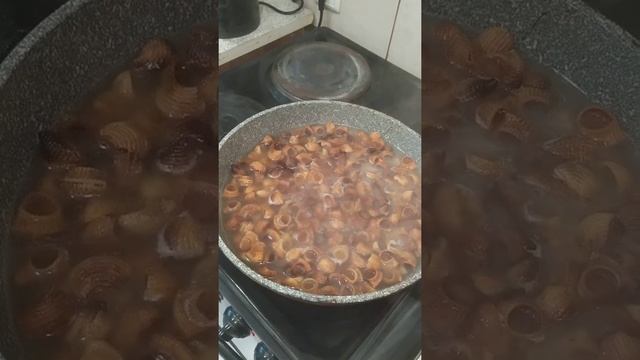 Городские жители с деревенской душой. смотрите. ставьте лайки или дизлайк. смотреть онлайн