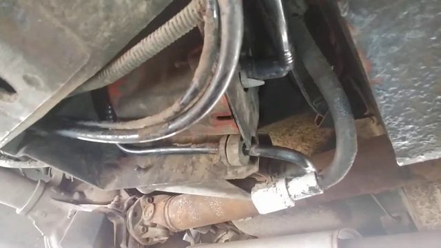 1984 Mustang Fox Body 3.8L V6 CFI Fuel Filter Replacement смотреть онлайн