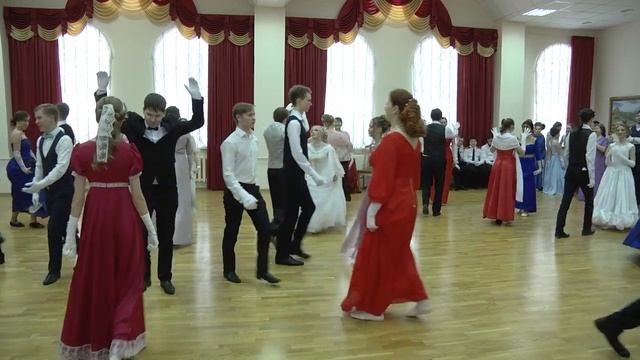 Первый межъепархиальный Сретенский молодежный бал 16 февраля 2020 смотреть онлайн