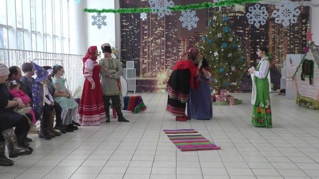 Новогоднее представление "Морозко" смотреть онлайн