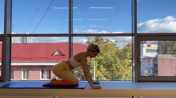 GYMNASTIC FLEX. SPLITS AND OVERSPLITS. YOGA CONTORTION. FLEXIBILITY STRETCHING