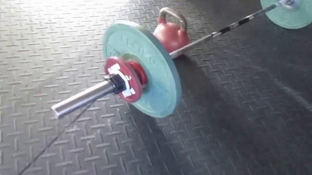 Доношение на другую сторону-80кг.Попытка на 92.On the other hand two hands anyhow -80kg.92kg attemp смотреть онлайн