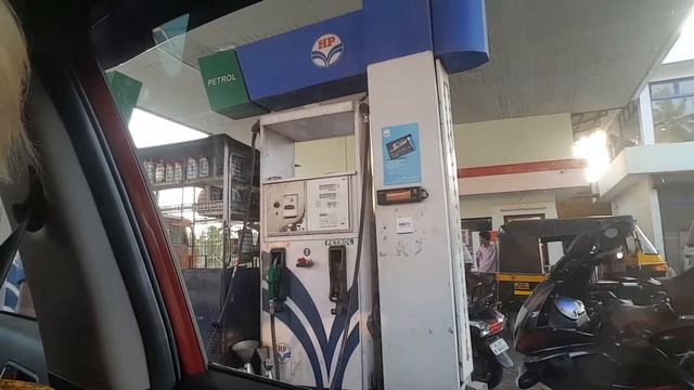 ServiceBlog. Керала, Индия. Заправка автомобиля смотреть онлайн