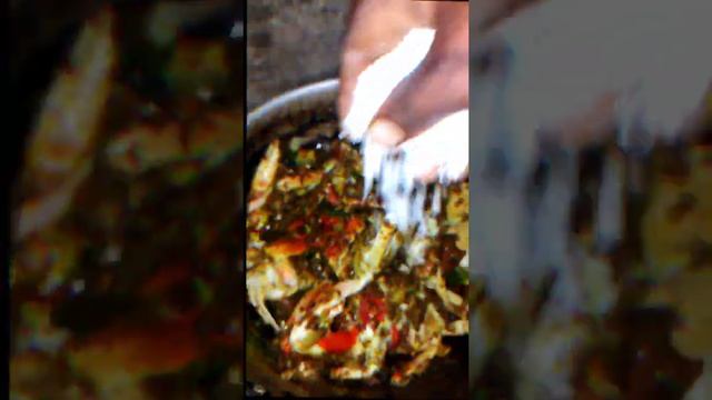 சுவையான நண்டு குழம்பு 🤤🫕 | Crab Broth cooking | #shorts #cooking #tamil смотреть онлайн