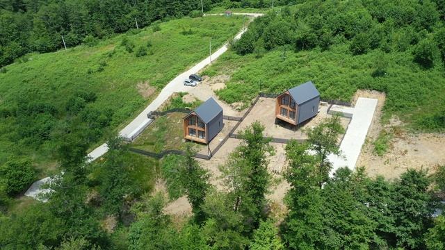 LIPNIKI: дома и участки