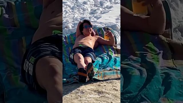 Жизнь одна!!!☝️😉✌️👍😂😂😂 Отдыхай!!!☝️😉✌️👍😂😂😂 смотреть онлайн