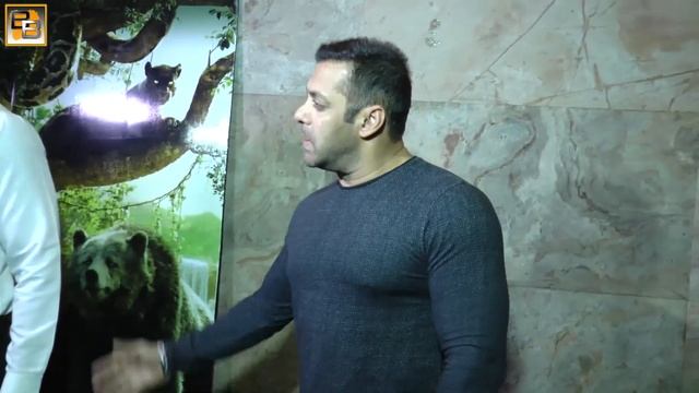 Salman Khan & Iulia Vantur Seek Dalai Lama Blessings'