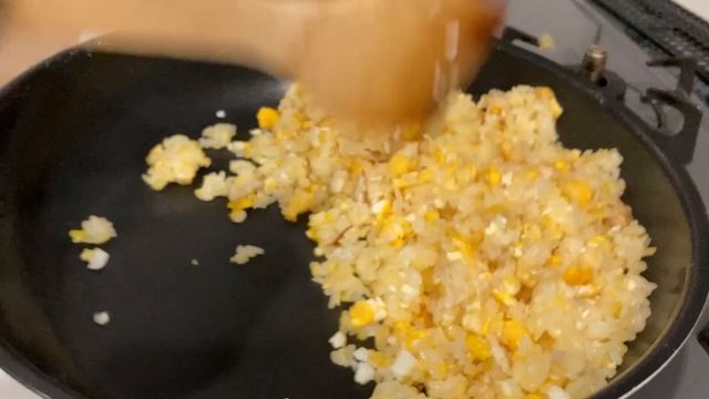 シンプルなチャーハンを作って食べたら旨すぎて感動した смотреть онлайн