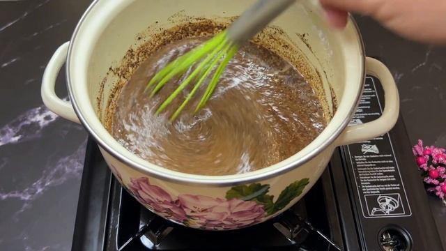 Mix milk and chocolate and you will surprise your friends. Very light dessert смотреть онлайн