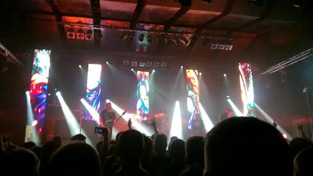 Mastodon - Show Yourself (live @ Progresja Klub, Warsaw, PL) 11 nov 2017 смотреть онлайн