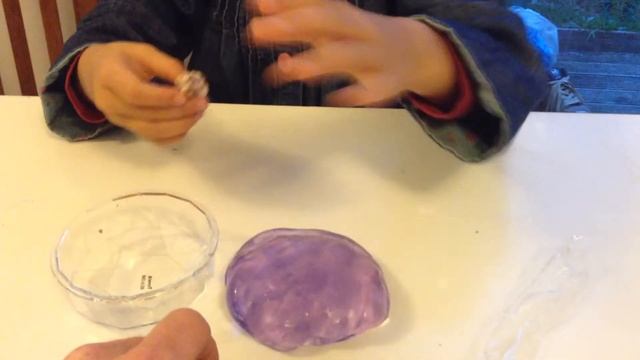 Dinosaur purple putty, bouncy and fun for kids смотреть онлайн