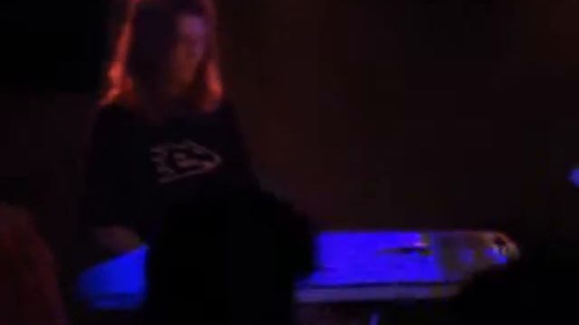 Vepřové komety - Swiňk - LIVE RockCafé смотреть онлайн