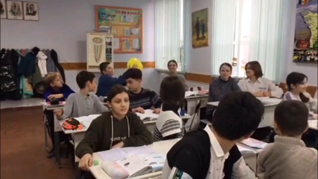 ПУ Гимн с Бешгиоз Стоянова Лариса Николаевна смотреть онлайн