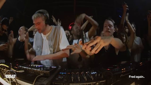 Fred again.. _ Boiler Room_ London смотреть онлайн