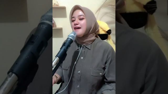 Selamat Malam - Evie Tamala, Cover By Elis Yulian смотреть онлайн