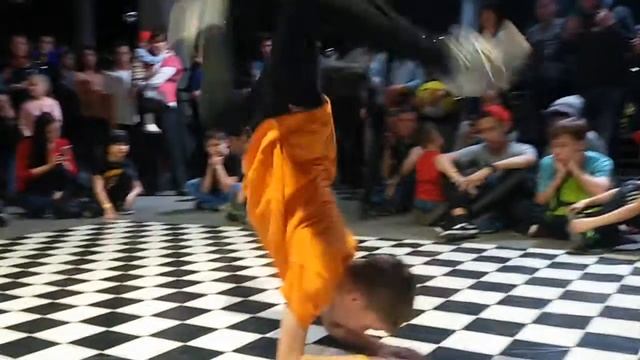 брейкинг 8-10 лет - 4\суббота vs змей смотреть онлайн
