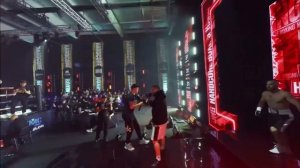 СИБИРСКИЙ КОНОР VS КОСТЮМ ИЗ ДУБАЯ. БОЙ.