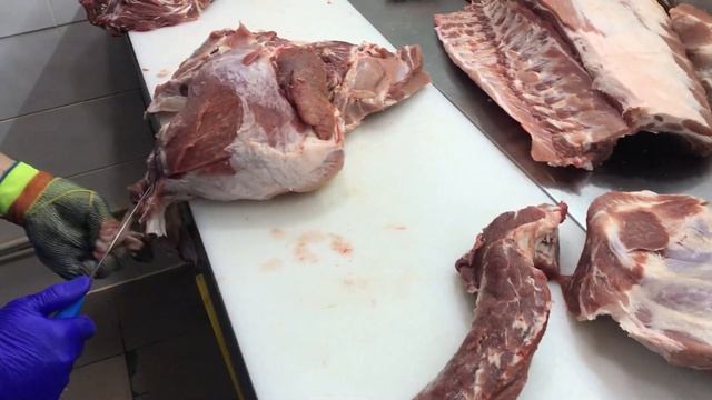 ОБВАЛКА СВИНОЙ ПОЛУТУШИ смотреть онлайн