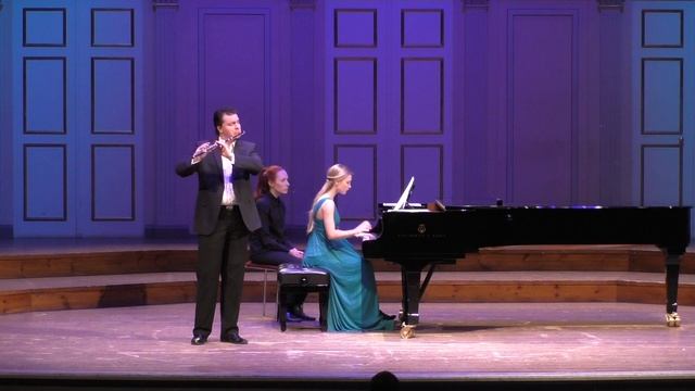 C.Debussy - Arabesque No.1 (arranged for flute and piano Nikolai Platonov) смотреть онлайн