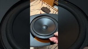 Хлам уровня Hi-Fi от Jamo D590