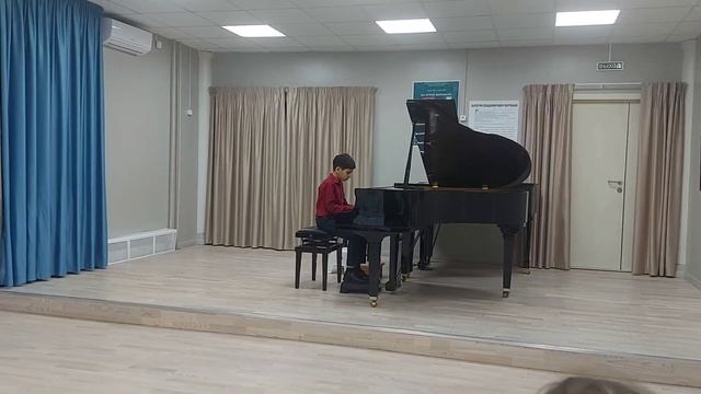 Касимов Кямал Р.Шуман "Смелый наездник " смотреть онлайн