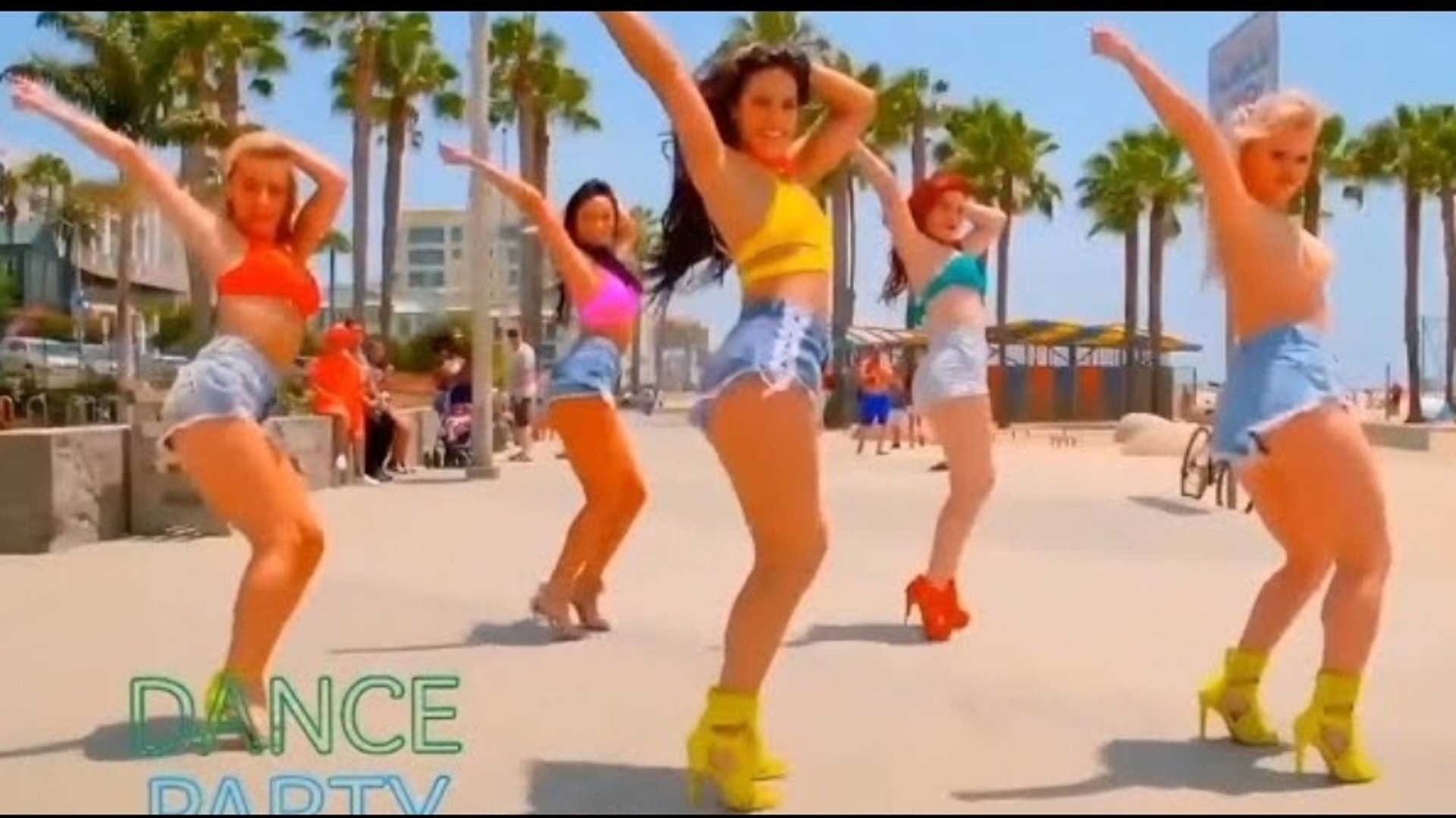 Dance Party - Megamix 2025🇷🇺💥🔊VJKostya 2024 mix✌️ смотреть онлайн