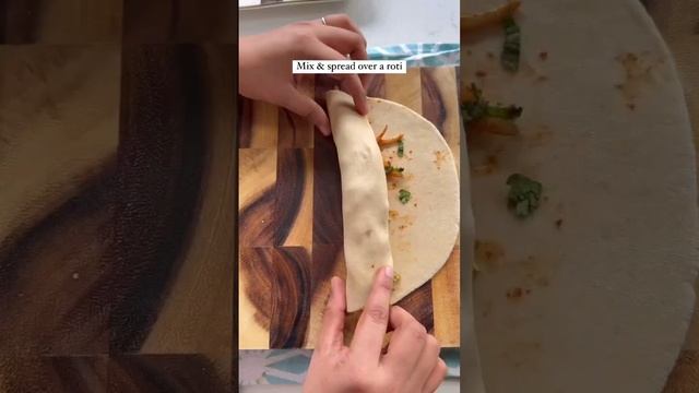 Pyaj ka paratha kaise bnaye..😋 #onionparatharecipe #onionparatha #shortsfeed смотреть онлайн