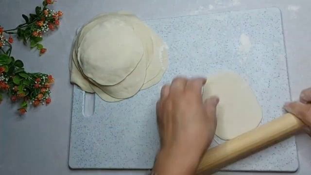 Мантыны түю құпиясы./Сочный МАНТЫ с домашним соусом/. Қамыры құрғақ емес. смотреть онлайн