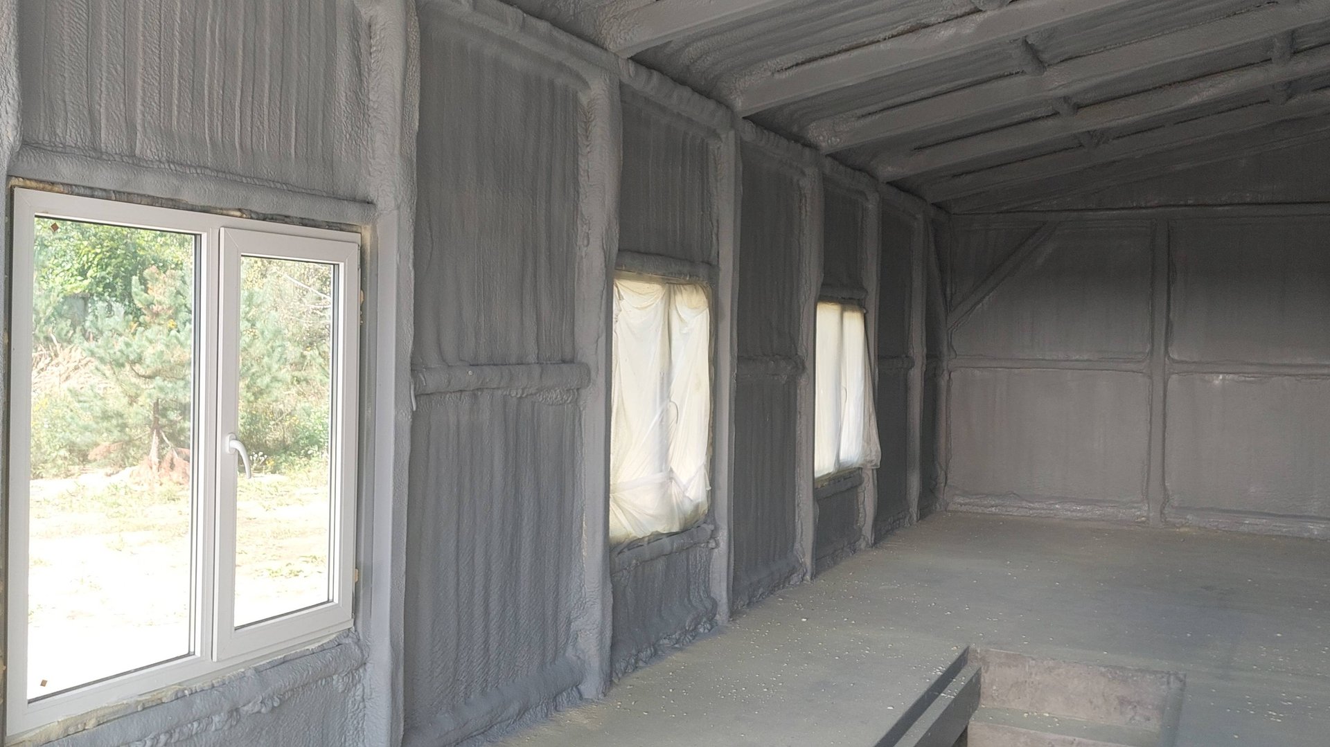 Утепление пенополиуретаном ППУ морского контейнера