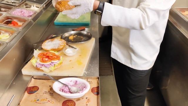 Itna Barra Burger l Juicy Lucy Burger смотреть онлайн