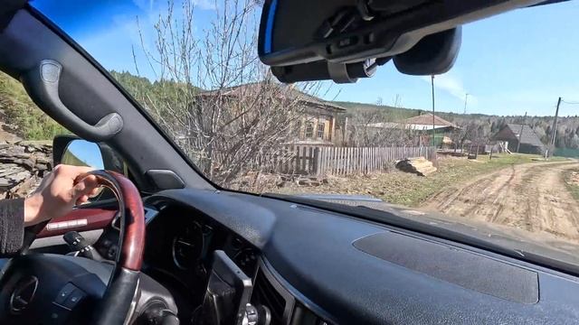 Два дома - в городе и в деревне | Едем на заимку | Работы везде полно