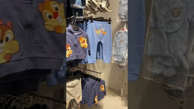 ШОПИНГ С РЕБОРНОМ ЛУИ смотреть онлайн