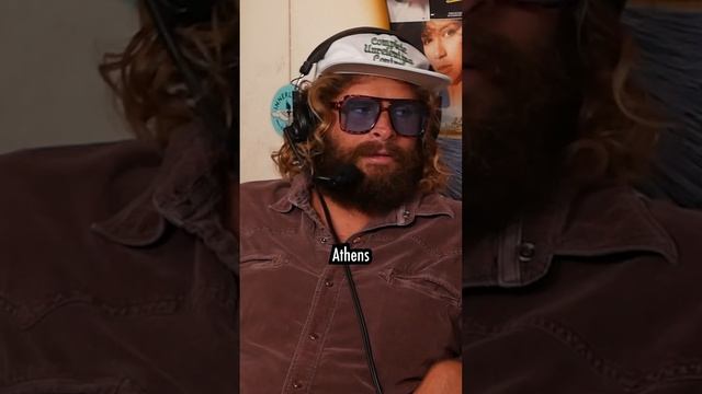 Laird Hamilton, Kelly Slater & Sterling Spencer unite! #kellyslater #lairdhamilton #comedy #porcas смотреть онлайн