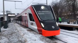 Электропоезда«ЭГ2Тв 2.0»,«ЭП2Д»,«ЭГ2Тв» и «ЭС2Г» на станции«Калитники»МЦД (D2)// 15 января 2022 год