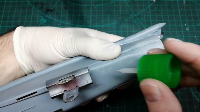 Kitty Hawk's 1/48 Mig 25 Foxbat (Full Build) смотреть онлайн