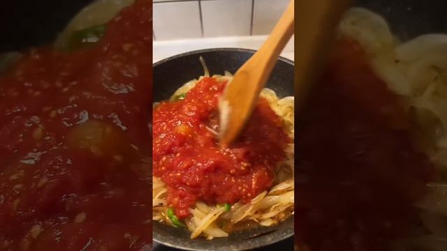 Любимые кабачки❤️Так можно сделать и баклажаны,но для них добавляю Сахар смотреть онлайн