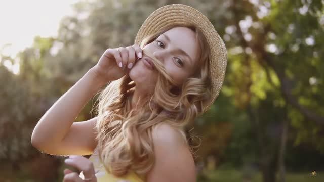 Dmitry Glushkov - Good Day смотреть онлайн