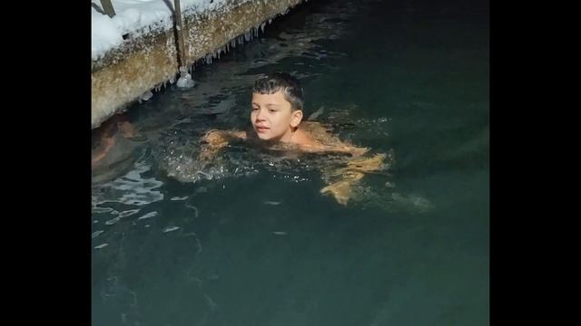 Айсберг (Моржи Сургута) смотреть онлайн