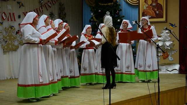 Рождественское песнопение на марийском языке в исполнении сестер милосердия смотреть онлайн