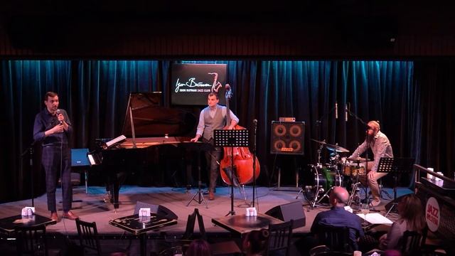 Live: «Hello, Satchmo!» смотреть онлайн