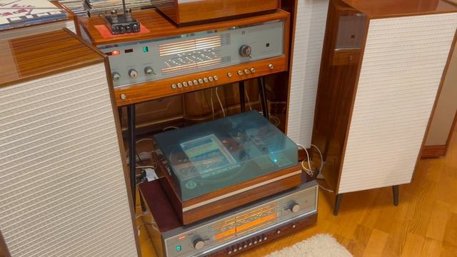 Акустические системы Simfonija/Симфония-003 CASUAL RETRO STYLE - TEST-II смотреть онлайн