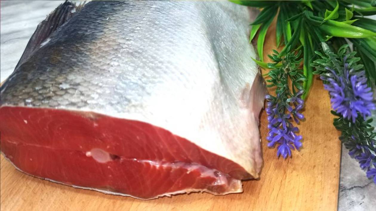 Быстрый и вкусный рецепт засолки красной рыбы! Весь секрет в РАССОЛЕ! Малосольная рыба за 30 минут смотреть онлайн