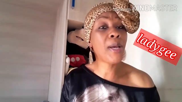 Actress Regina Daniels Angrily Push Her househ@lp inside Swimming Pool (Watch) смотреть онлайн