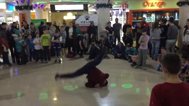 B-BOY ОТКРЫВАШКА | Funky Session 2015 | Judge Demo смотреть онлайн