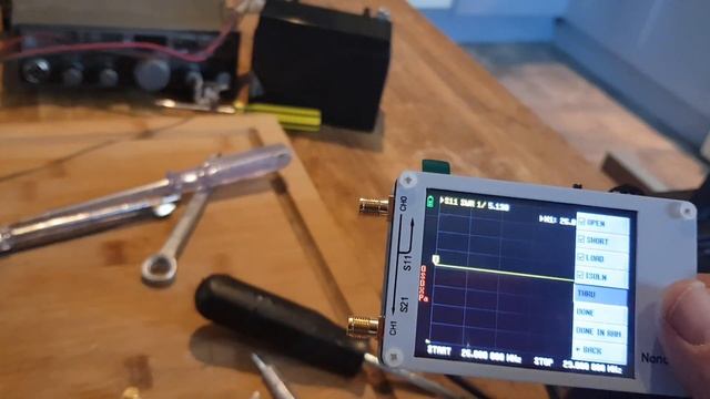 11 Meter (27mhz) Home Made  Dipole 1.1 Balun