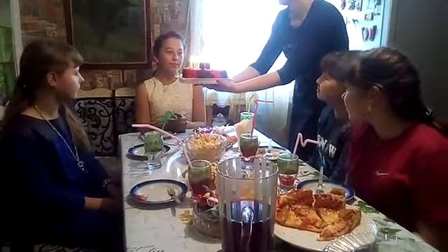 Мой день рождения! 12 лет! смотреть онлайн