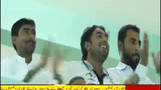 Gulzar Alam Ma Darta Tol Umar Ta Golono Khar Wayle De смотреть онлайн