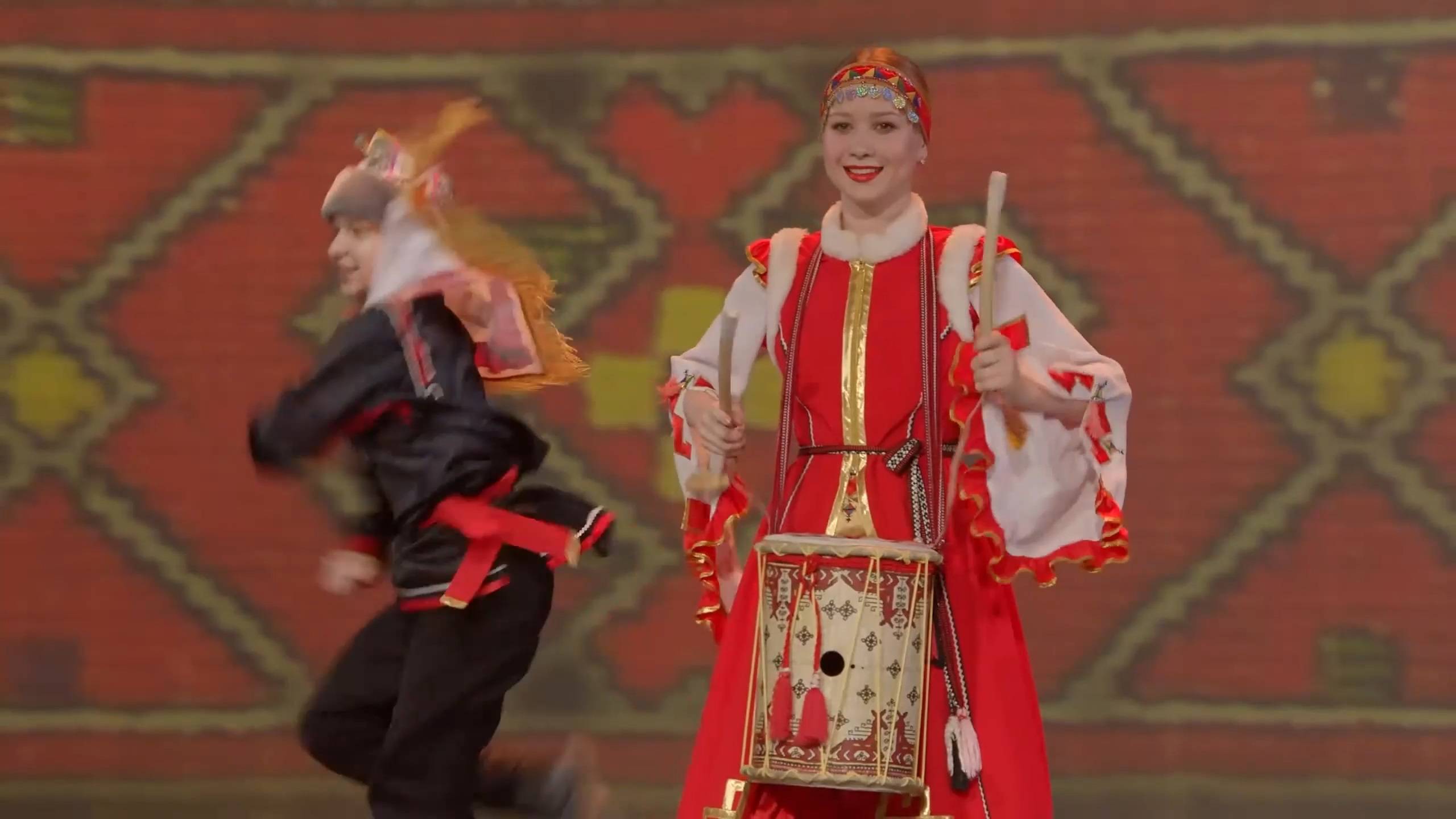 "Тюньки параппан", Ансамбль "Суварята". "Tyunki parappan", Ensemble "Suvaryaty". смотреть онлайн