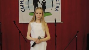 «Я хочу, чтобы не было больше войны»  (слова и музыка Анна Петряшева)