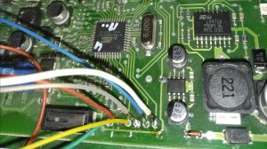 Читаем и перепрашиваем atmega8535 на плате программатором 5 проводков